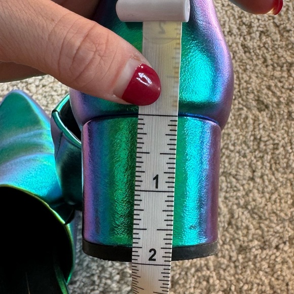 Intentionally Blank Green Iridescent Leather Heels Size 10 - Picture 8 of 13